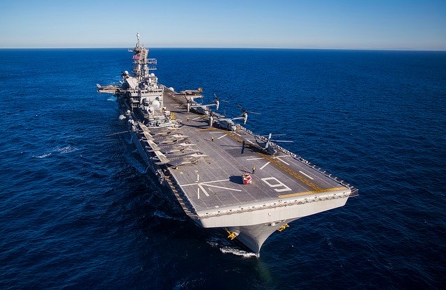 The USS America. An aircraft carrier can pivot and make 180 degree turns in minutes.
